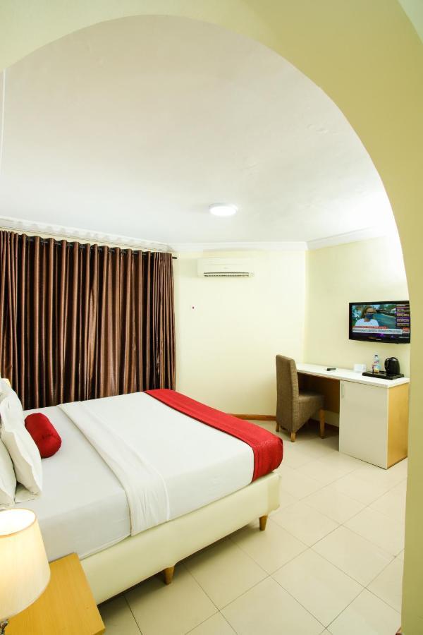 Chateux De Atlantique Hotel Aliayabiagba Exterior foto